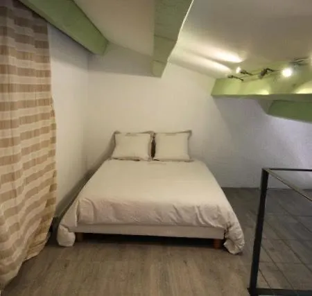 2 Pieces 2 Pers Centre Ville 75970